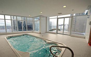 Royal Stays Suites - Blue Jays Way Toronto Eksteriør bilde