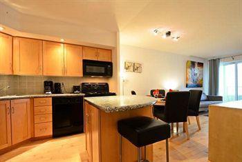 Royal Stays Suites - Blue Jays Way Toronto Eksteriør bilde